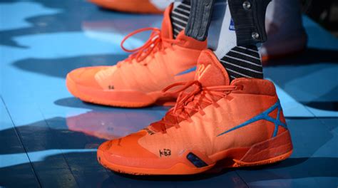 Thunder-Warriors: Russell Westbrook changes shoes - Sports Illustrated