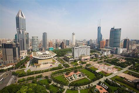 亚洲最大的城市广场 上海人民广场 低音号旅游 - 知乎