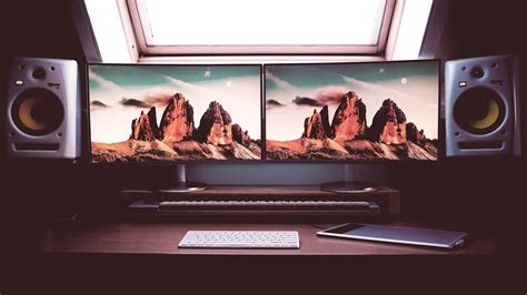 How To Set Different Wallpaper For Multiple Monitors Windows 10 Youtube | Images and Photos finder