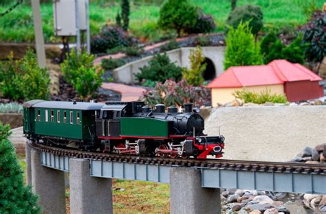 How to Build an Outdoor Model Train Layout - Charles Ro Supply Company