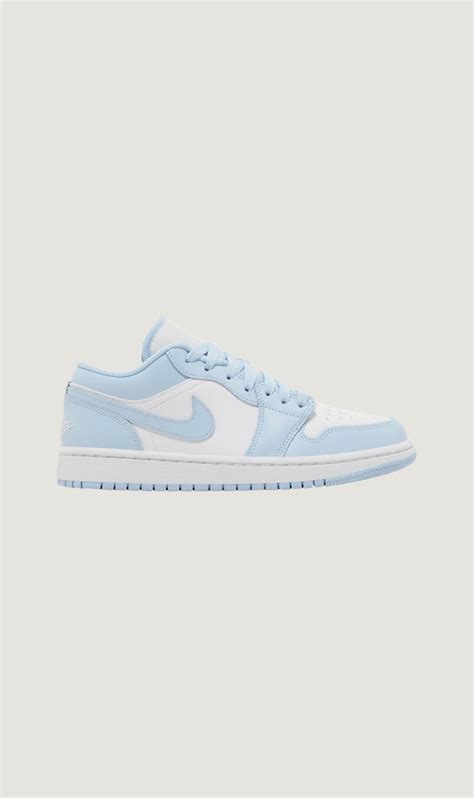 WMNS AIR JORDAN 1 LOW - ICE BLUE – SNEAKER SURGE