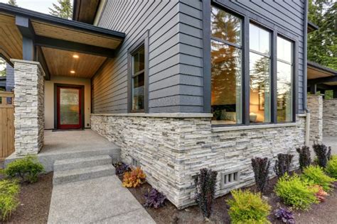 7 Great Options and Ideas for a Stone and Brick Exterior