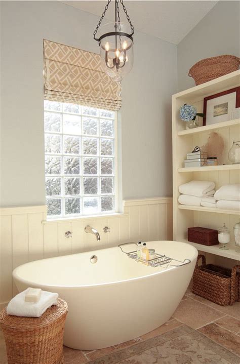 10+ Bathroom Window Treatment Ideas – HomeDecorish