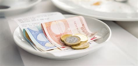 Tipping Etiquette: How to Tip in Countries Around the World