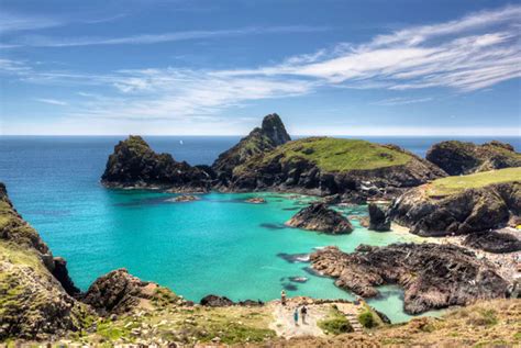 Kynance Cove - Cornwall Beaches