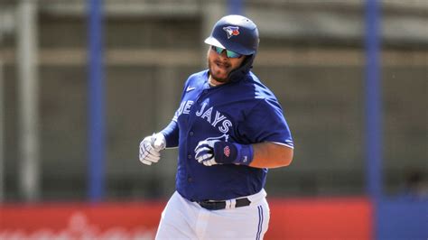 Kirk to make spring debut as Blue Jays take on Red Sox