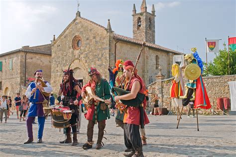 MONTERIGGIONI’S MEDIEVAL FESTIVAL – Be Tuscan for a day