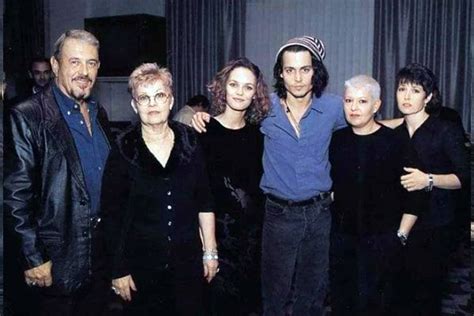 Johnny Depp Wiki, Biography, Wife, Parents, Age, Height, Net Worth ...