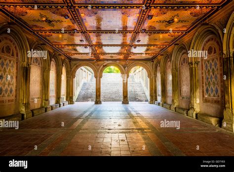 Bethesda terrace hi-res stock photography and images - Alamy