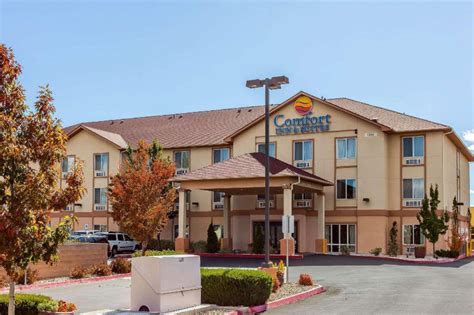 Comfort Inn & Suites Airport Convention Center Hotel (Reno (NV ...