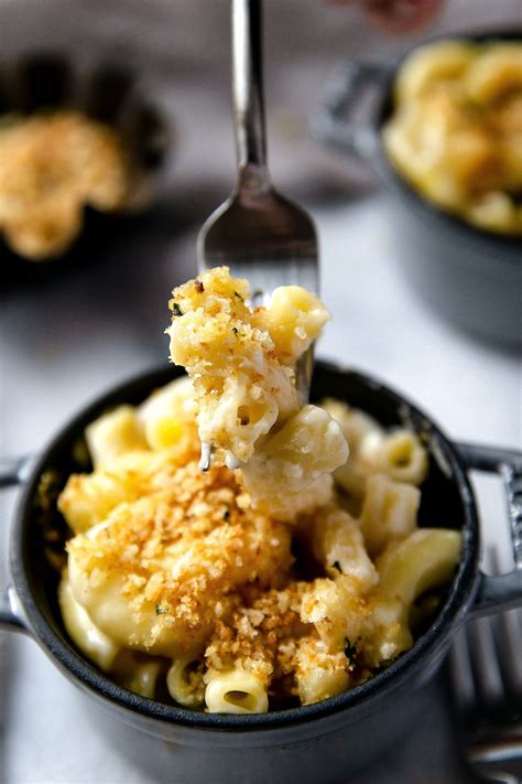 Mac and Cheese with fried Panko - Food and Flair | Food, Mac and cheese, Recipes