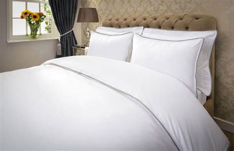 Luxury Bed Linen Sales | Luxury Bedding Sheets Sales