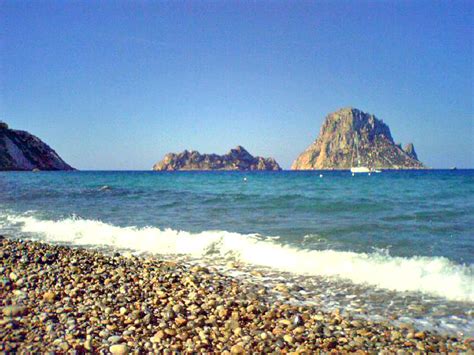 Es Vedra Ibiza | Early morning on the beach | Josep M | Flickr