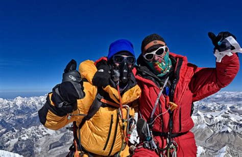 How a Man in His 50s Took on Climbing Mount Everest and Won