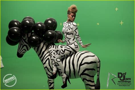 Rihanna: 'Rude Boy' Music Video Stills! - Rihanna Photo (10354261) - Fanpop