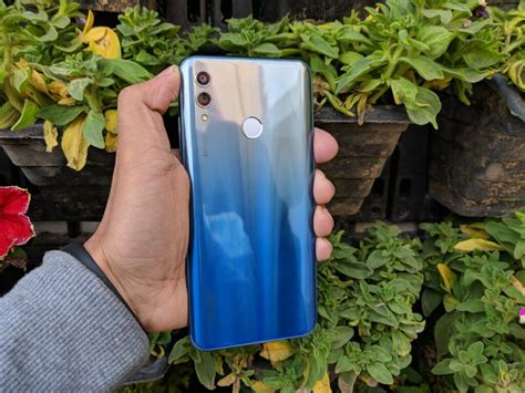 Honor Unveils The Honor 10 Lite In India With 24MP AI Selfie Camera