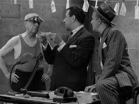 The Honeymooners - Funny Money (E02) (1955) | Galerie - Z epizody | ČSFD.cz