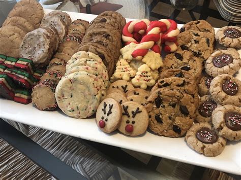 First Christmas cookie platter of the season : Baking