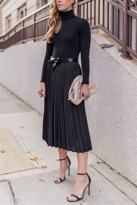 How To Wear A Pleated Skirt This Season A Lily Love Affair