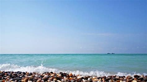 10 Best Beaches in Le Marche Italy - Le Marche beaches | IB