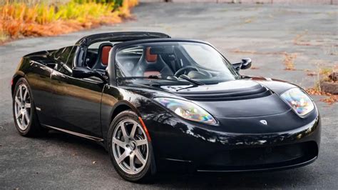 Tesla Roadster Market - CLASSIC.COM