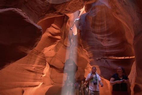 Antelope Slot Canyon and Horseshoe Bend Day Tour from Sedona 2024