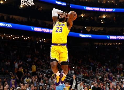 Video: Lakers superstar LeBron James shows off that he’s getting back to work - Lakers Daily
