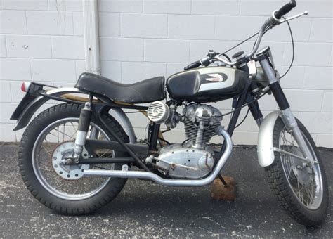 1966 Ducati Scrambler 250 | Bike-urious