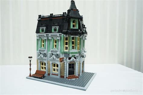 Lego® Instructions MOC Old Mansion 10273 Haunted House Modular Modification Lego Instructions ...