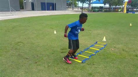 Kids Football Training - YouTube