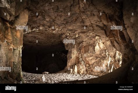 Creepy cave hi-res stock photography and images - Alamy