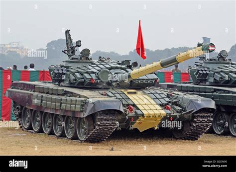 T-72M Main Battle Tanks of the Indian Army, Kolkata, West Bengal, India Stock Photo - Alamy