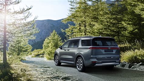 Next-Generation Kia Sedona Previewed Looking Like an SUV | AutoTrader.ca