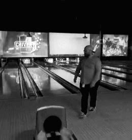 Bowling Gutter Ball GIF - Bowling Gutter ball Miss - Discover & Share GIFs