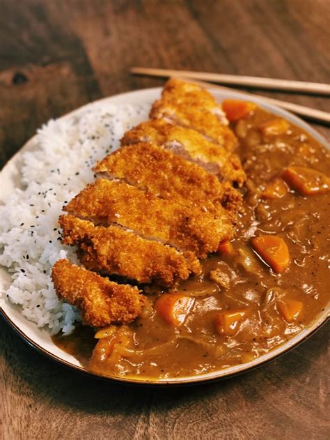 Japanese Pork Katsu Curry *Extra Crispy* - Tiffy Cooks in 2021 | Katsu ...