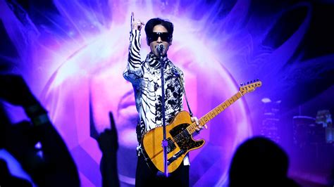 Prince's 15 best guitar tracks | Guitar World