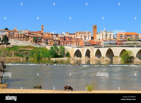 Tordesillas spain hi-res stock photography and images - Alamy