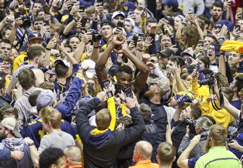 The WVU Coliseum to Operate at 20% Capacity for 2020-21 Season - Sports Illustrated West ...