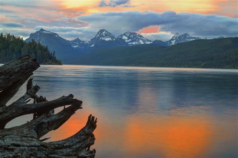 Sunset over Lake McDonald - Glacier National Park [4096x2726] [OC ...