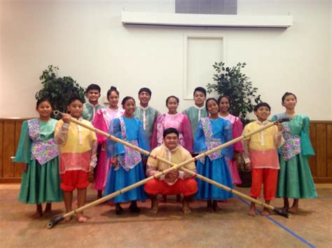 🎉 Tinikling costume and props. Hollywood's most memorable TV props, costumes and set decorations ...