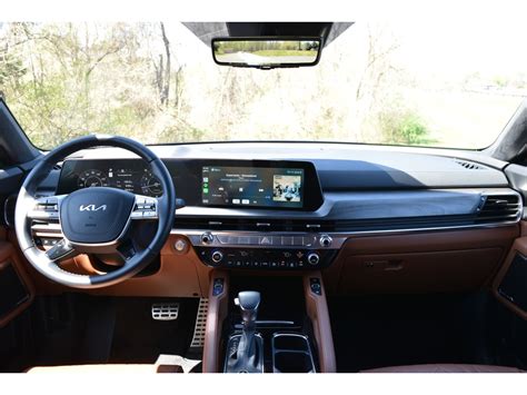 2025 Kia Telluride: 191 Interior Photos | U.S. News