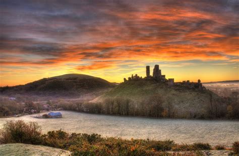 9 Castles in Dorset to Explore for Historic Days Out!