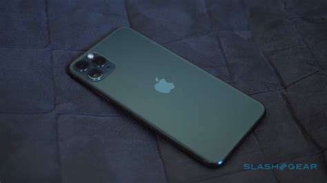 The Midnight Green iPhone 11 Pro Is Living Up To Expectations - SlashGear