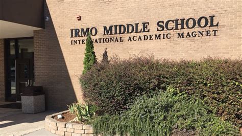 Irmo Middle School evacuated due to gas | wltx.com