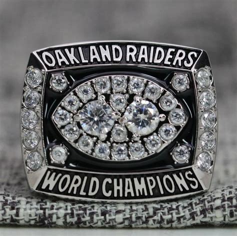 1980 Oakland Raiders Super Bowl Ring - Premium Series in 2022 | Super bowl rings, Raiders super ...