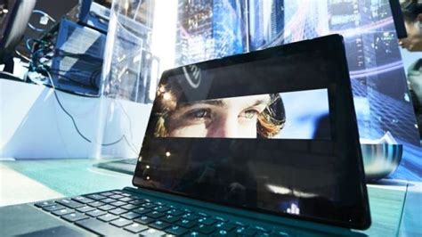 Intel introduces new project for laptops with 5G and AI • neoAdviser