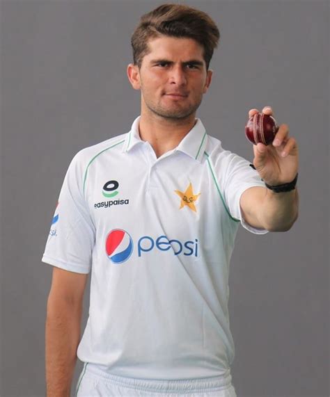 Shaheen Afridi Height, Age, Wife, Girlfriend, Family, Biography & More ...