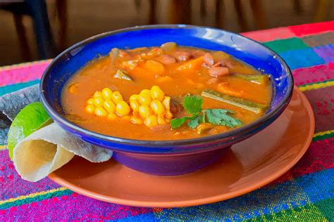 Great Salvadoran Sopa De Pata Recipe