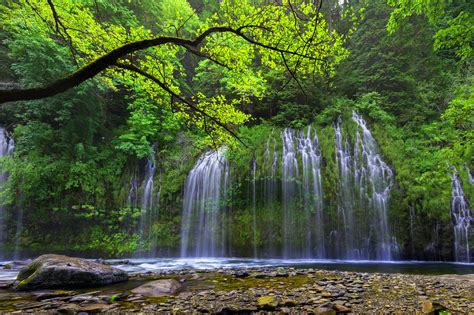 A religious group is strangling access to California's most beautiful ...