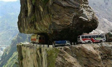 World's Deadliest Road, Himachal, Pradesh, India (With images) | Dangerous roads, Himachal ...